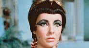 Elizabeth Taylor caracterizada como Cleópatra em filme de 1963 - Getty Images