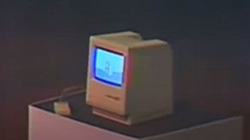 Imagem de Macintosh em exibição de introdução da máquina por Steve Jobs - Reprodução / Vídeo