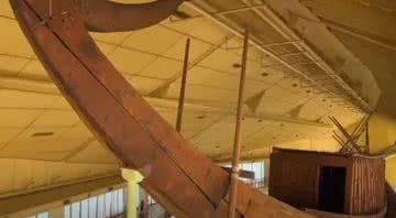 Barco de 4.600 anos sendo enviado para o Grande Museu Egípcio - Divulgação/Youtube/Jose Junior Originais/ 7 de agosto de 2021