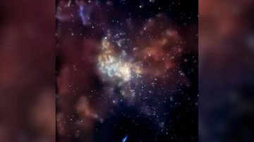 Buraco negro supermassivo no centro da galáxia que estamos observado pelo Observatório de Raios-X Chandra - Reprodução / NASA