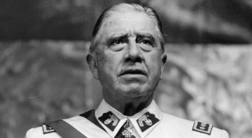 Augusto Pinochet, ex-ditador chileno - Biblioteca del Congreso Nacional via Wikimedia Commons