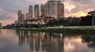 Registro do rio Pinheiros - Divulgação/Programa Novo Rio Pinheiros