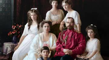 Família imperial Romanov em imagem colorizada - Divulgação/Klimbim