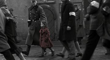Cena do filme A Lista de Schindler - Divulgação/ Universal