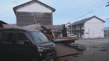 Danos causados no Japão graças ao terremoto - Reprodução / Youtube / UOL