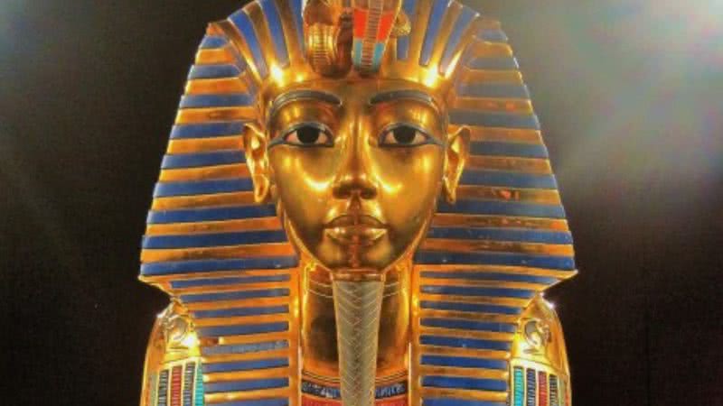 Máscara do faraó Tutancâmon - Domínio Público
