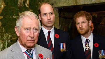Rei Charles III, príncipe William e príncipe Harry - Getty Images