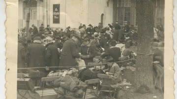 Judeus sendo deportados na Polônia - Associação Estadual da Saxônia de Comunidades Judaicas
