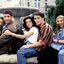 Os personagens Rachel, Ross, Monica, Joey, Phoebe e Chandler, em sequência