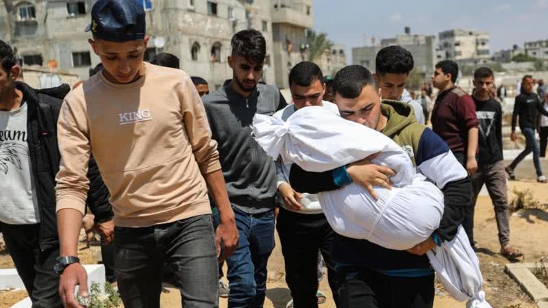 Ten people from one family were killed during the Israeli bombing of Rafah
