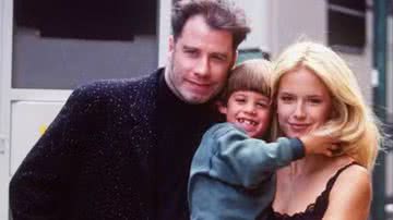 John Travolta com a esposa, Kelly Preston, e o filho - Divulgação/Redes sociais