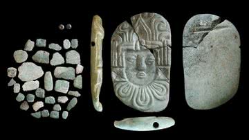 Ornamentos maias encontrados juntos de restos mortais - Reprodução / Antiquity Publications Ltd