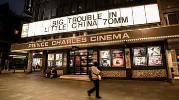 Fotografia do cinema Prince Charles, em Londres - Foto por Cyberjunkie7 pelo Wikimedia Commons