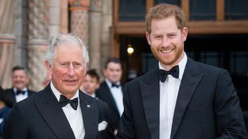 Rei Charles III e Príncipe Harry - Getty Images