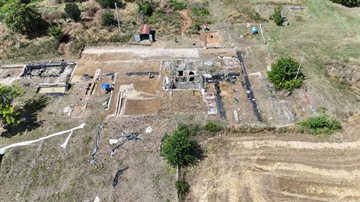 Área escavada em que cervejaria romana foi descoberta - Divulgação/Universidade de Macerata