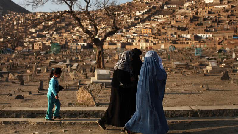 Fotografia de mulheres afegãs em Cabul, em 2010 - Getty Images