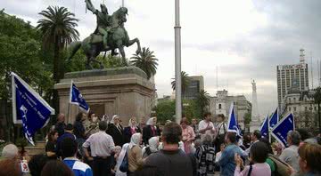 Manifestação das Mães da Praça de Maio, na Argentina - Wikimedia Commons