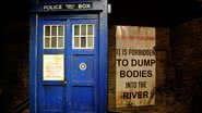 TARDIS, a máquina do tempo utilizada em Doctor Who - MangakaMaiden Photography / CC BY 2.0 / Wikimedia Commons
