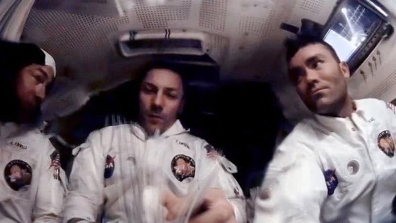 Lovell, Swigert e Haise durante a missão espacial - Nasa/ Andy Saunders