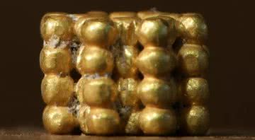 Conta de ouro descoberta em Israel - Divulgação - Projeto de Peneiração do Monte do Templo (TMSP)