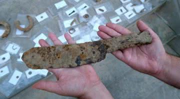 Um dos artefatos encontrados durante escavações na Polônia - Divulgação/Science in Poland