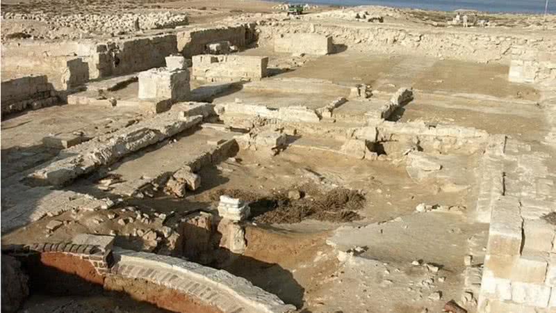 Assentamento urbano descoberto no Egito - Divulgação/T. Skrzypiec/Centro Polonês de Arqueologia Mediterrânea da Universidade de Varsóvia