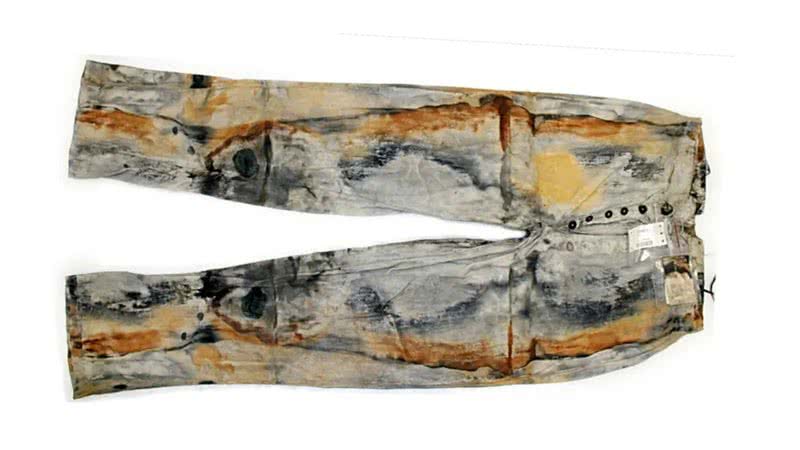 Calça do século 19 encontrada em naufrágio que foi leiloada - Divulgação/Holabird Western Americana Collections
