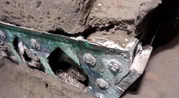 Fotografia da carruagem encontrada em Pompeia - Divulgação/Youtube