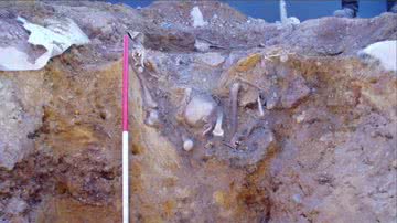 Fotografia do local da descoberta dos esqueletos analisados - Divulgação/ Giles Emery