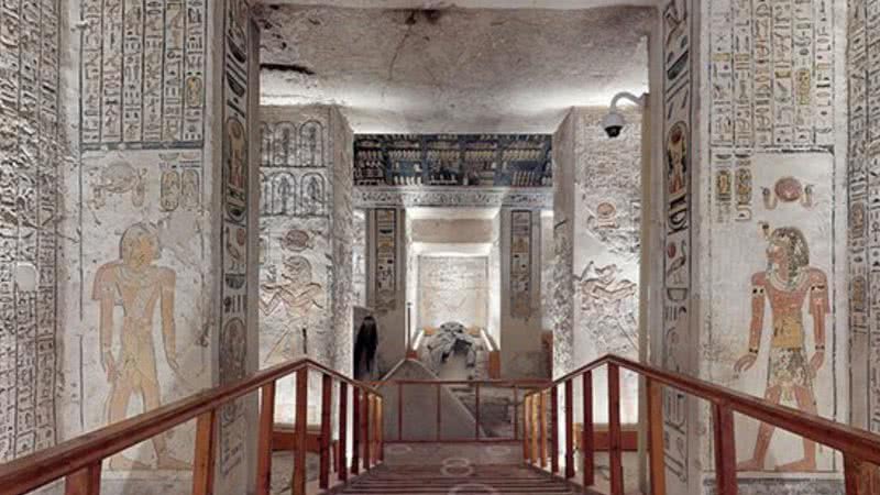Tumba KV9 de Ramsés VI, local usurpado de Ramsés V - Divulgação/Autoridade de Turismo do Egito