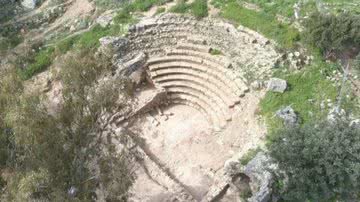 Imagem do edifício romano descoberto após a escavação - Divulgação / Ministério da Cultura e Esportes da Grécia