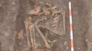 Esqueleto feminino do século 15 descoberto em sítio arqueológico de York Barbican, na Inglaterra - Divulgação/Universidade de Sheffield