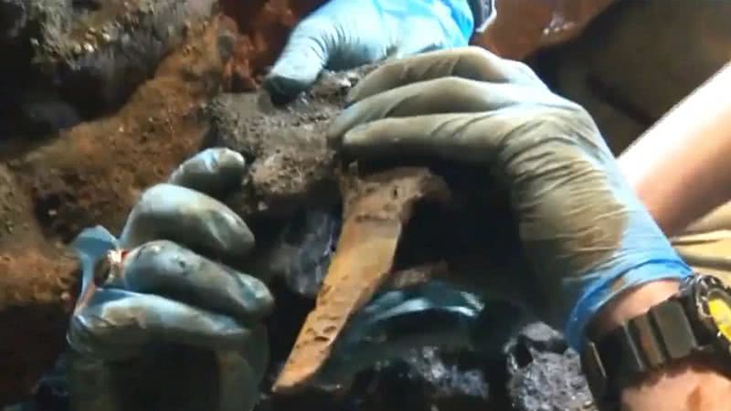 Esqueleto descoberto no naufrágio - Divulgação - CBS Boston