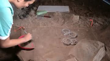 Artefatos e restos mortais encontrados na Gruta do Gentio em Unaí (MG) - Divulgação/Arquivo Pessoal