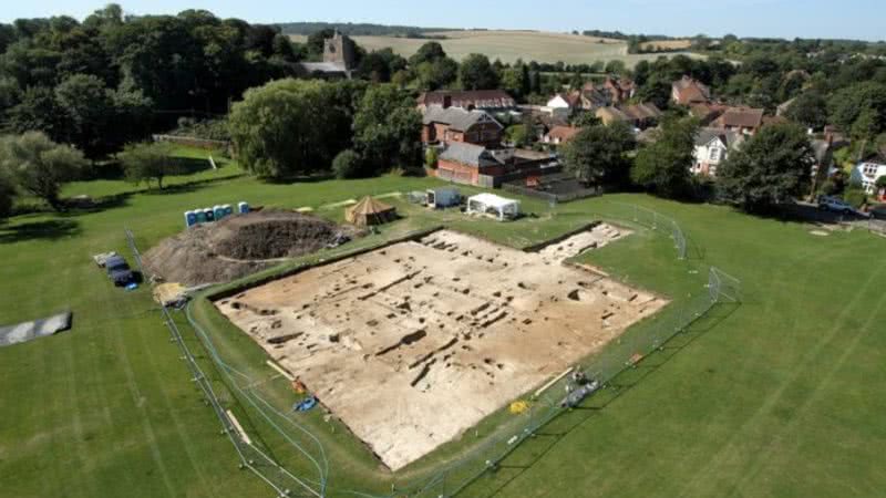 Escavações no mosteiro de Lyminge, na Inglaterra - Divulgação/Lyminge Archeological Project