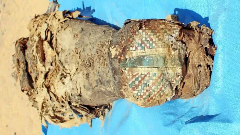 Múmia descoberta na sepultura em Aswan, no Egito - Divulgação/Universidade de Milão