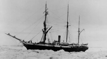 Fotografia antiga da embarcação citada - Divulgação / Guarda Costeira dos EUA
