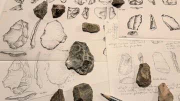 Peças encontradas por antepassados do homem neandertal - Divulgação / Małgorzata Kot