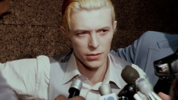 Cantor David Bowie em entrevista após prisão, em 1976 - Divulgação/YouTube/News10NBC