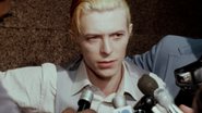 Cantor David Bowie em entrevista após prisão, em 1976 - Divulgação/YouTube/News10NBC