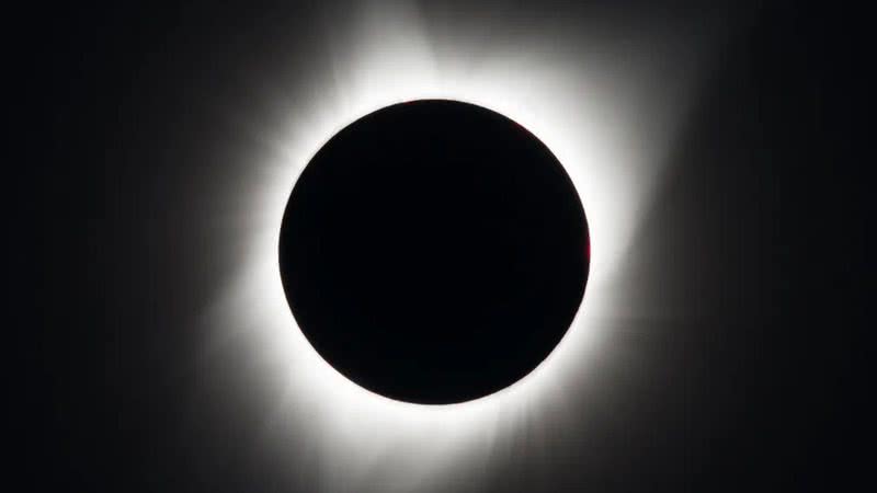 Foto de eclipse solar total, visto no Oregon, nos EUA, em 2017 - Aubrey Gemignani/NASA
