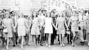 As atrizes Eva Todor, Tônia Carrero, Eva Wilma, Leila Diniz, Odete Lara e Norma Bengell em protesto de 1968 - Reprodução/Câmara Municipal de Ipatinga