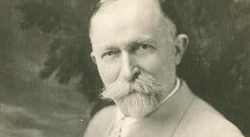 O médico, religioso e inventor John Kellogg - Wikimedia Commons