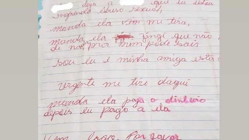 Bilhete denunciando caso de abuso em clínica no Ceará - Divulgação/Arquivo pessoal