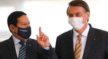 Foto recente de Jair Bolsonaro e Hamilton Mourão - Getty Images