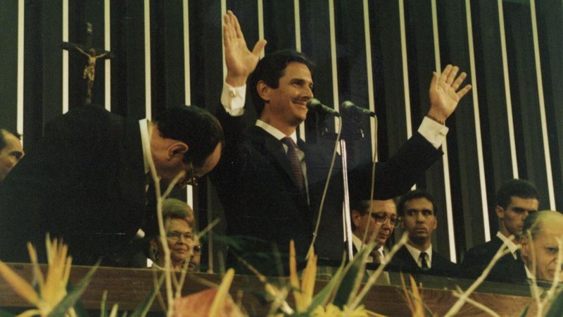 Fernando Collor de Melo durante sua cerimônia de posse - Arquivo Senado