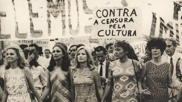 Tônia Carreiro, Eva Wilma, Odete Lara, Norma Benghel e Cacilda Becker em protesto contra a censura artística - Arquivo Nacional