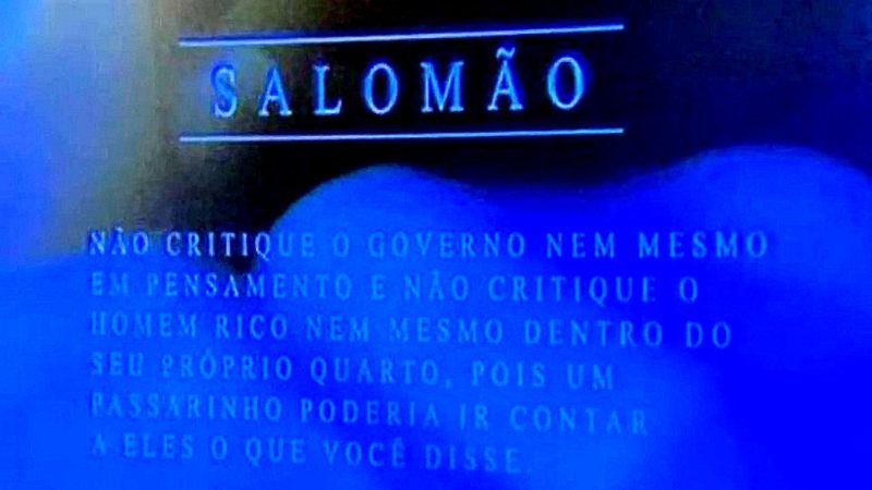 Foto registra inserção bíblica na emissora - Divulgação / Twitter / SBT