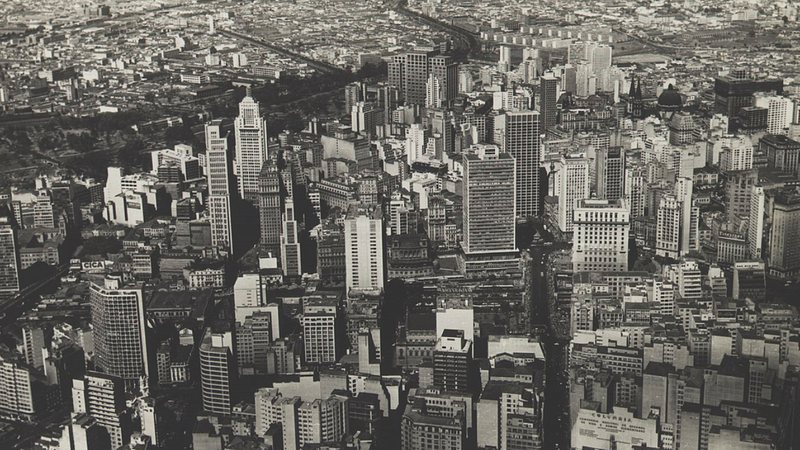 Vista aérea do centro da cidade. São Paulo/SP - Domínio público / Acervo Museu Paulista (USP) / Werner Haberkorn