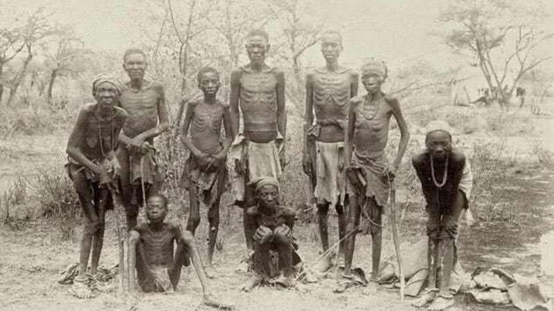 Povo Herero após conflito com as tropas alemãs - Wikimedia Commons